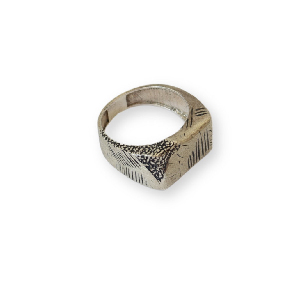 Anel Desconstruído em prata 925